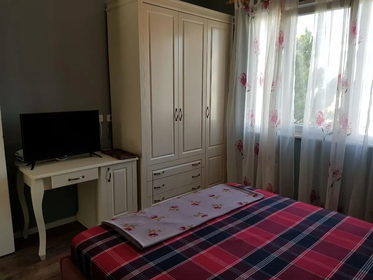 Idi'S Apartment Valamar Hamallaj Albania